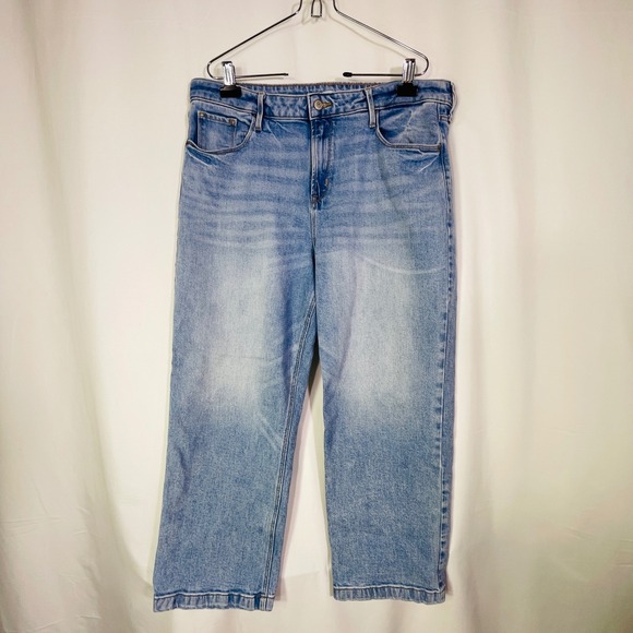 Old Navy Denim - Old Navy Wide-Leg Jeans Women's‎ 16 Extra High-Waisted Ankle Short Light Blue